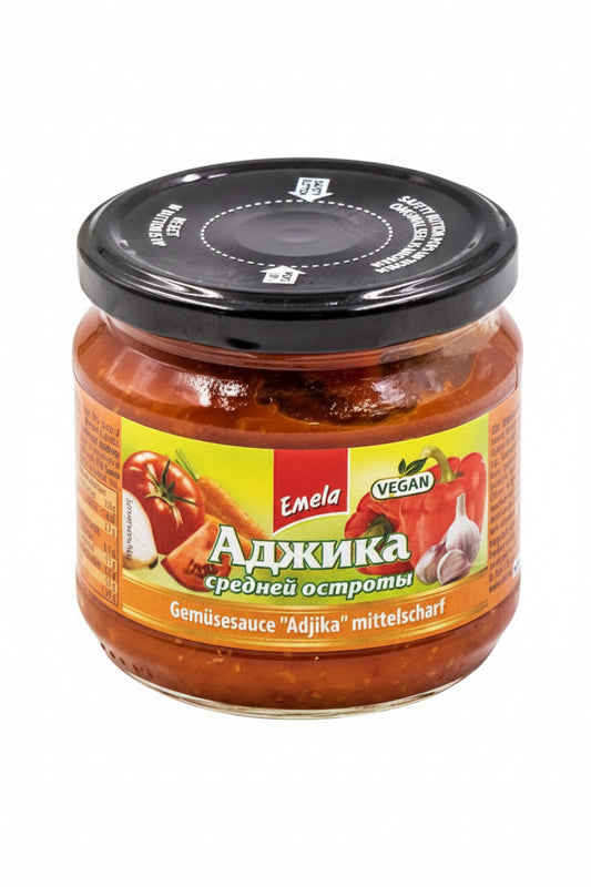 Аджика среднеострая