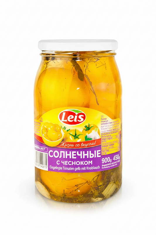 Eingelegte gelbe Tomaten mit Knoblauch