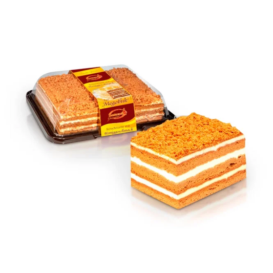 Torte – Medowik mit Sauerrahm, Lackmann